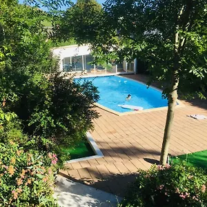 https://hotel-restaurant-la-bergerie.midi-pyreneeshotels.com